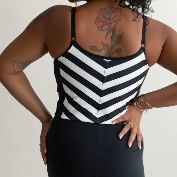 Davin and Adley 3 in 1 Amelia Pumping & Nursing Printed Cami - Picture 3 of 8